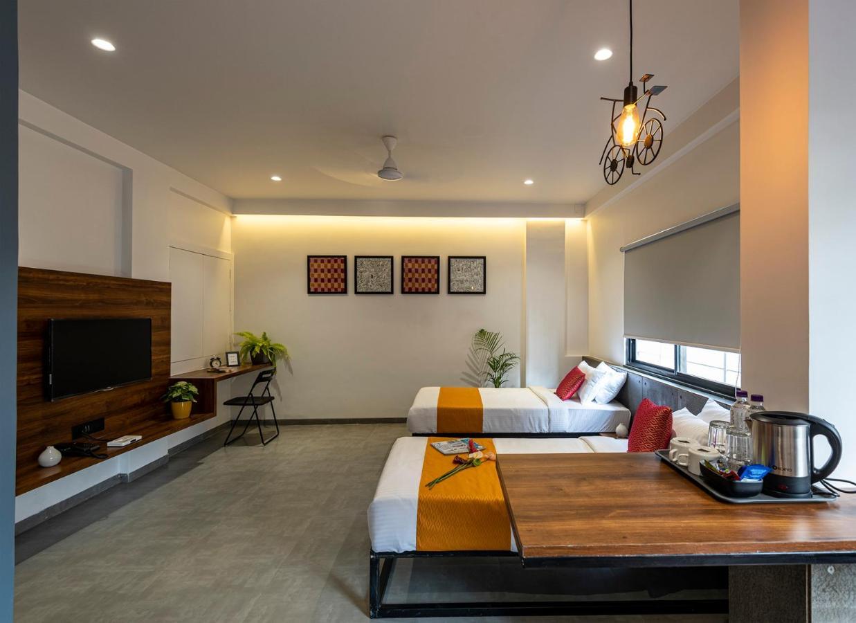 The Cult Stay Solāpur Exterior foto