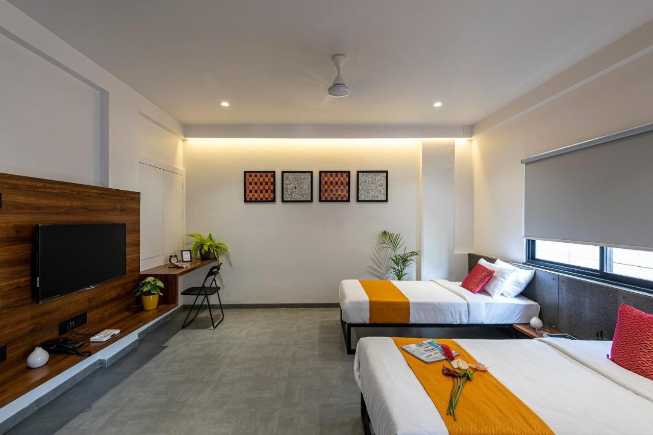 The Cult Stay Solāpur Exterior foto